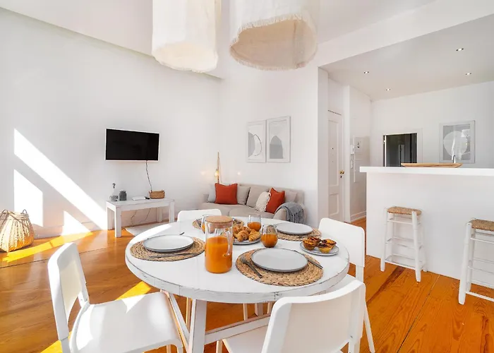 Lägenhet Whome Elegant Flat In A Top-notch Location