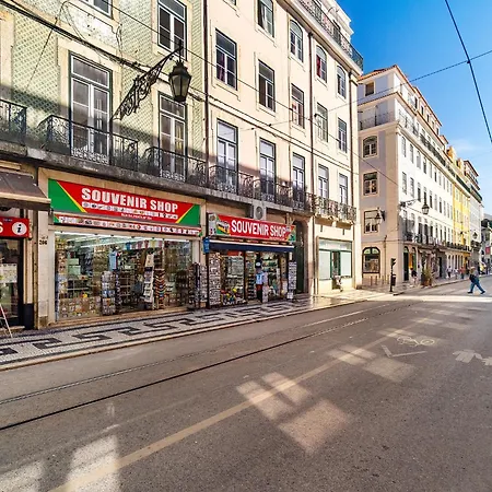 Whome Elegant Flat In A Top-notch Location Lisbon